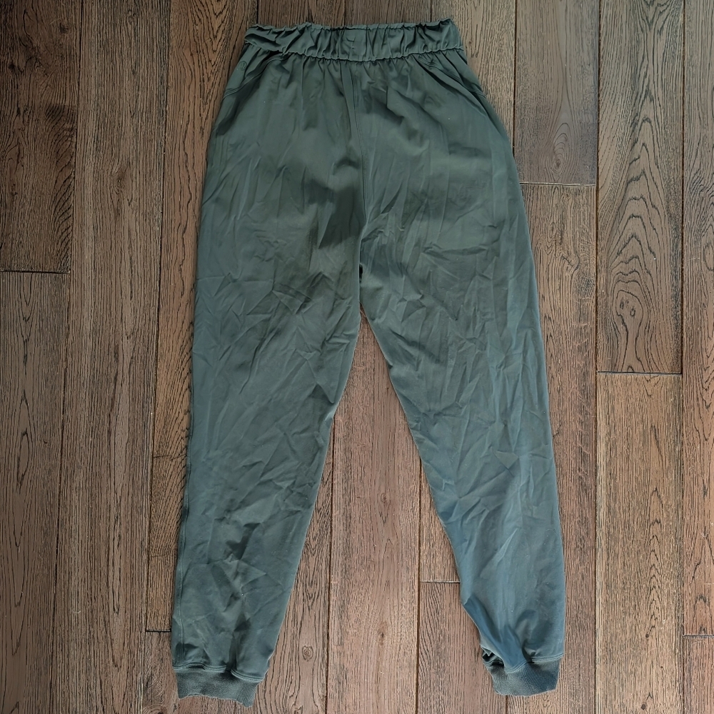lululemon athletica Forest Green Jogger Pants - Picture 6 of 7